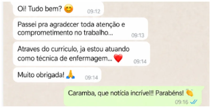 Print real de WhatsApp de cliente — através do currículo já estou atuando como técnica de enfermagem